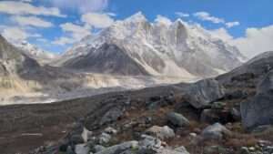 Mount bhagirthi l ll lll peak